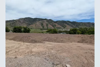 676 N 275 E, Providence, UT 84332 - Photo 4