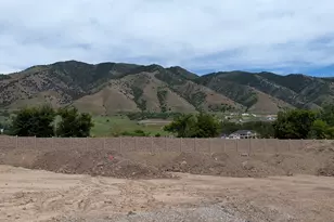676 N 275 E, Providence, UT 84332 - Photo 2