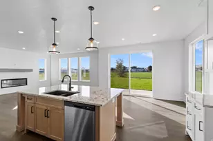 676 N 275 E, Providence, UT 84332 - Photo 10
