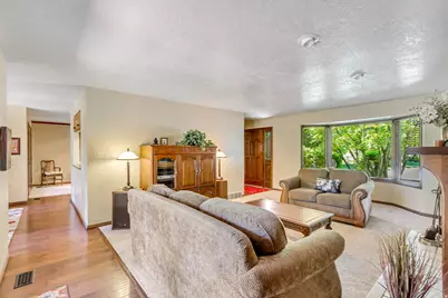 5126 Aztec Dr, Ogden, UT 84403 - Photo 6