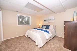 2090 E Greenwich Cir S, Sandy, UT 84093 - Photo 16