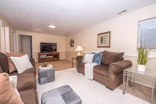 2090 E Greenwich Cir S, Sandy, UT 84093 - Photo 14
