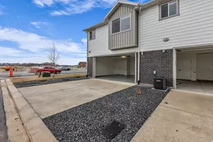 295 E 1650 N, North Ogden, UT 84404 - Photo 22