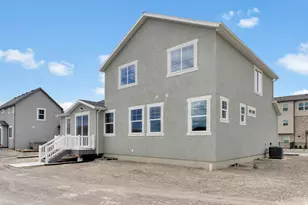 1227 W Sweet Corn Ln, Lindon, UT 84042 - Photo 4