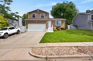 990 W 2600 N, Layton, UT 84041 - Photo 1