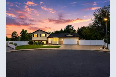 1037 W 550 N, Pleasant Grove, UT 84062 - Photo 2