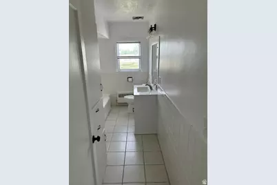 293 W 500 S, Logan, UT 84321 - Photo 8