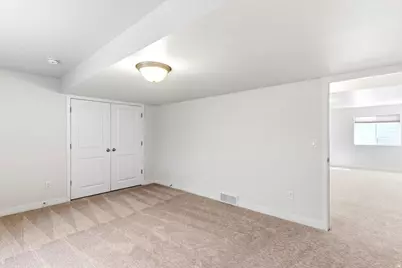 2064 W Orchard Harvest Dr, Kaysville, UT 84037 - Photo 36