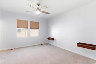 2064 W Orchard Harvest Dr, Kaysville, UT 84037 - Photo 22