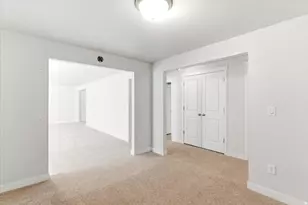 2064 W Orchard Harvest Dr, Kaysville, UT 84037 - Photo 34