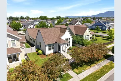 2064 W Orchard Harvest Dr, Kaysville, UT 84037 - Photo 4