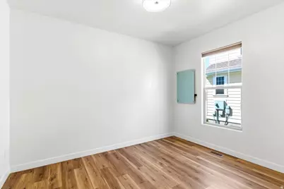 2064 W Orchard Harvest Dr, Kaysville, UT 84037 - Photo 28