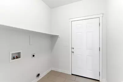 2064 W Orchard Harvest Dr, Kaysville, UT 84037 - Photo 30