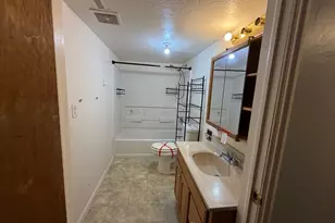 63 Center, Gunnison, UT 84634 - Photo 6