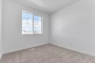 559 W Williams Ln, Grantsville, UT 84029 - Photo 8