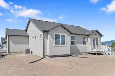 559 W Williams Ln, Grantsville, UT 84029 - Photo 4