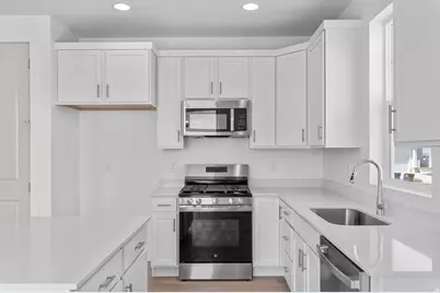 559 W Williams Ln, Grantsville, UT 84029 - Photo 14