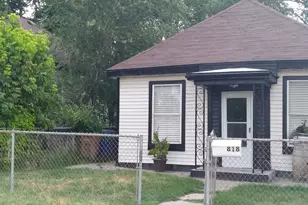 818 W 300 N, Salt Lake City, UT 84116 - Photo 2