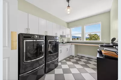 1065 W Tylers Way, Kaysville, UT 84037 - Photo 24