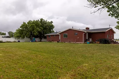 3280 W 300 N, West Point, UT 84015 - Photo 28