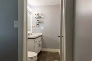 3280 W 300 N, West Point, UT 84015 - Photo 16
