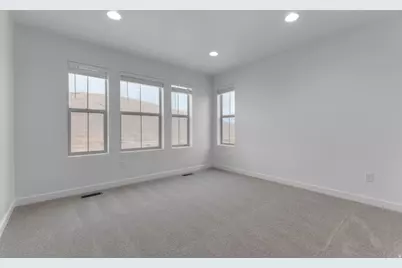 7032 S Overland Rd, West Jordan, UT 84081 - Photo 18