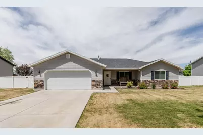 1145 W 2640 S, Nibley, UT 84321 - Photo 2