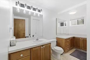 85 N 100 E, Millville, UT 84326 - Photo 18