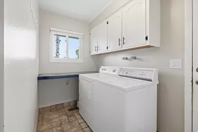 85 N 100 E, Millville, UT 84326 - Photo 24