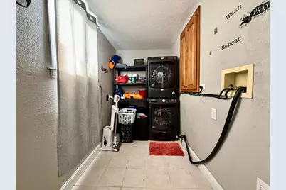 200 W 100 S, Roosevelt, UT 84066 - Photo 12