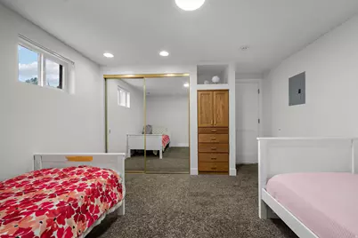 1122 E 1300 N, Layton, UT 84040 - Photo 16