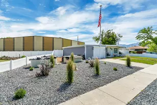 48 W Moon Ridge Dr, Murray, UT 84107 - Photo 26
