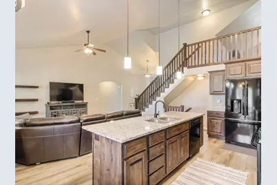 1886 S 3475 W, Syracuse, UT 84075 - Photo 6