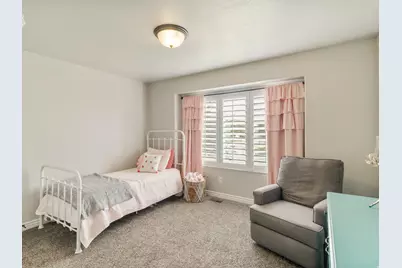 1886 S 3475 W, Syracuse, UT 84075 - Photo 16