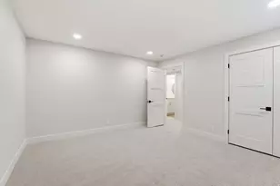 4608 S Locust Ln, Holladay, UT 84117 - Photo 22