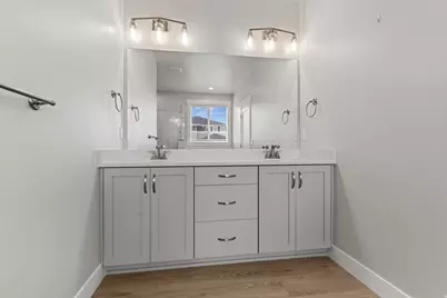 793 N 2050 W, Layton, UT 84041 - Photo 20