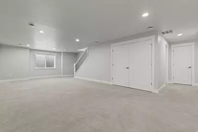 793 N 2050 W, Layton, UT 84041 - Photo 22