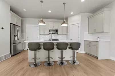 793 N 2050 W, Layton, UT 84041 - Photo 10