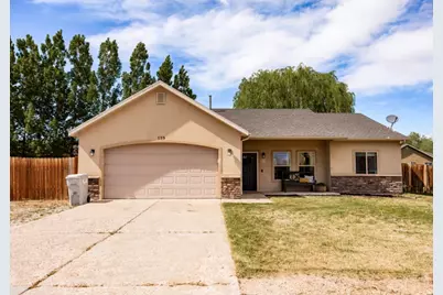 139 E 1150 S, Vernal, UT 84078 - Photo 2