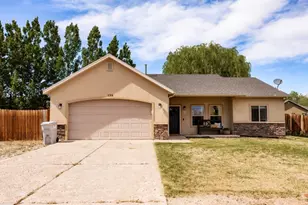 139 E 1150 S, Vernal, UT 84078 - Photo 2