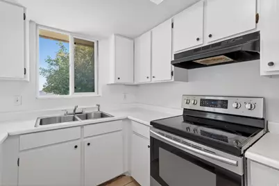 7048 W Chula Dr, West Valley, UT 84128 - Photo 10
