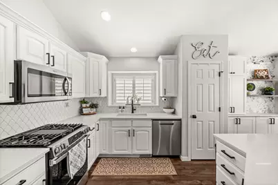 13308 S Cherry Crest Dr E, Draper, UT 84020 - Photo 10