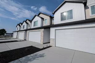 667 N 300 W, Smithfield, UT 84335 - Photo 2