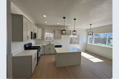 220 E 200 S, Mount Pleasant, UT 84647 - Photo 8