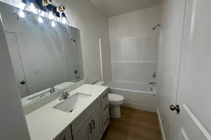 240 E 200 S, Mount Pleasant, UT 84647 - Photo 10