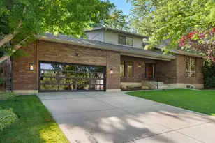 2882 E Heather Cir S, Holladay, UT 84117 - Photo 2