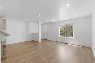 1049 E Regatta Ln, Saratoga Springs, UT 84045 - Photo 6