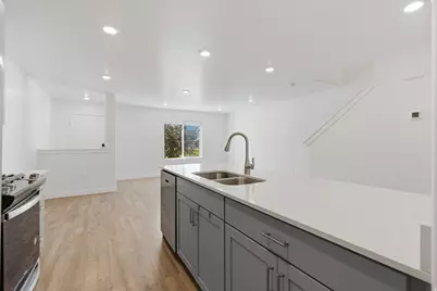 1049 E Regatta Ln, Saratoga Springs, UT 84045 - Photo 22