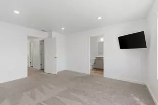 1049 E Regatta Ln, Saratoga Springs, UT 84045 - Photo 30