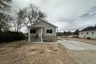 345 N 300 E, Manti, UT 84642 - Photo 1
